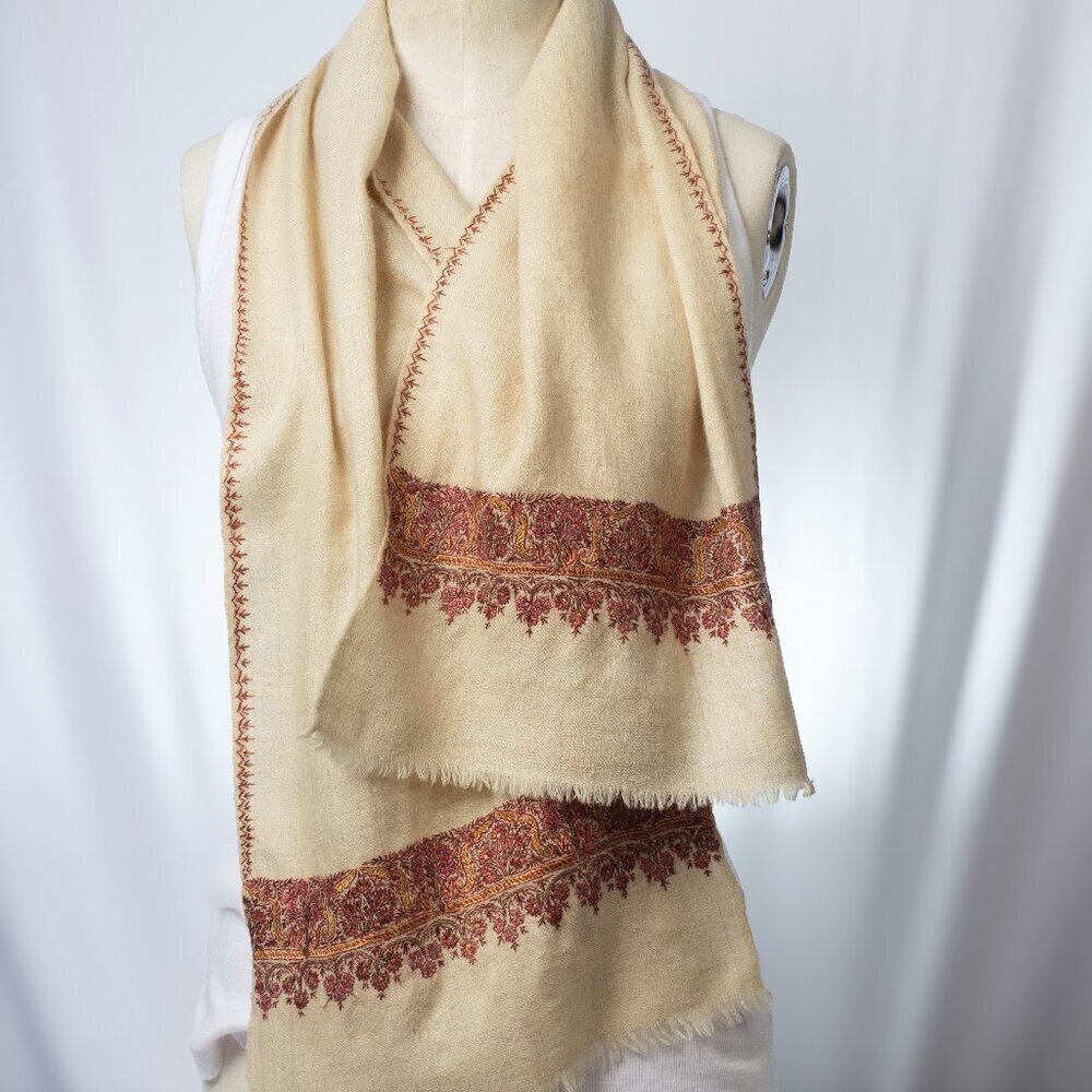 Kashmir Handwoven Embroidered Scarf | 51"x11" | Sozni Floral Needlework